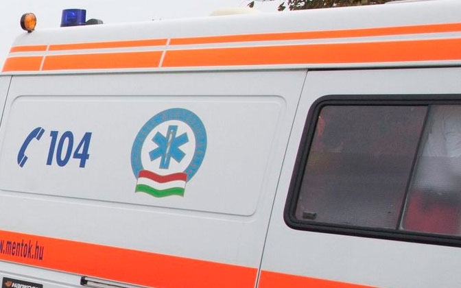Négy embert vittek kórházba szén-monoxid-mérgezés gyanújával Borsodban