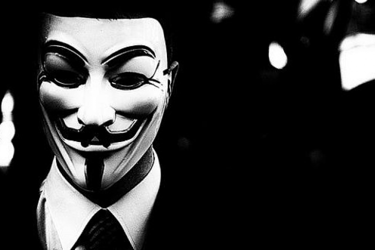 Újra támadt az Anonymous Ukrajnában: a hackerek feltörték a vámőrség szerverét
