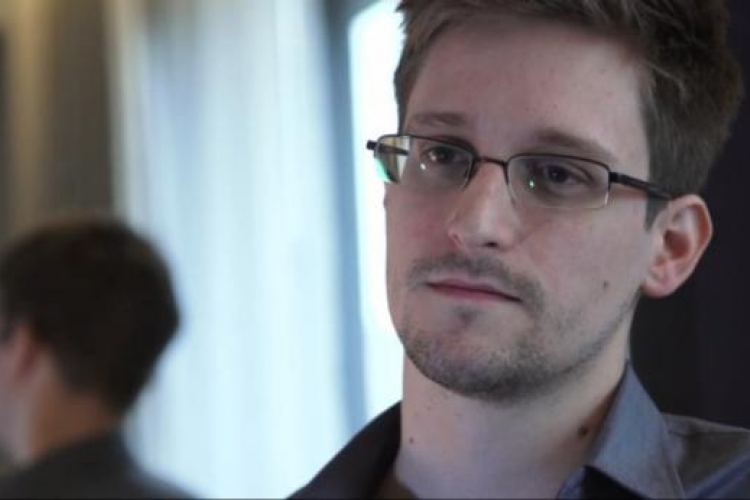 Titkos adatgyűjtés - Napokon belül újabb leleplezések várhatók Snowden anyagai alapján