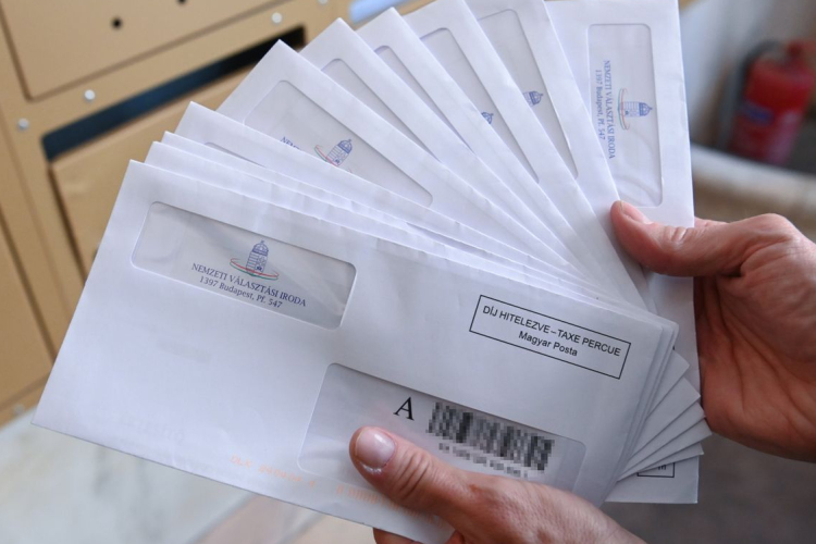 Választás 2026 - Megérkeznek az első értesítők a postaládákba