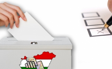 Tíz önkormányzati választást és egy helyi népszavazást tartanak ma