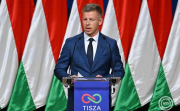 Magyar Péter az uniós források feloldásáról egyeztetett telefonon az Európai Bizottság elnökével