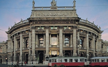  Magyarország Fesztivált rendez tavasszal a bécsi Burgtheater