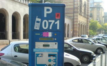 Jövő héten kezdődik Óbudán a fizető parkolási rendszer kiépítése