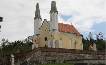 Ismét lesz koncert a sitkei kápolna tövében