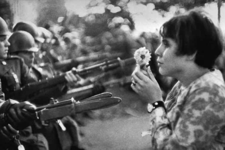 Fotópályázatot hirdetett Robert Capa emlékére a Magnum fotóügynökség