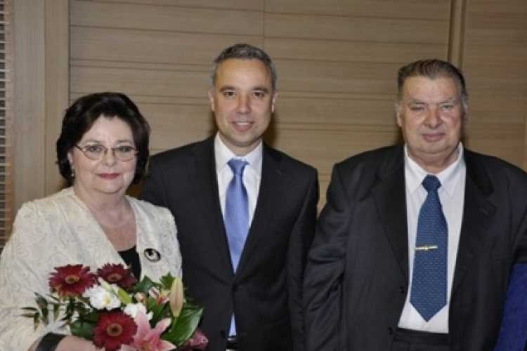 Béres Ilona és Martincsevics György Kispest új Díszpolgára