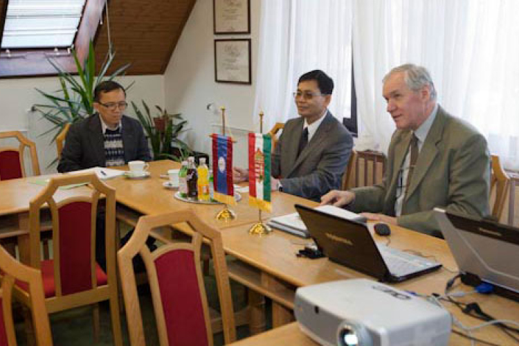 A magyar-laoszi gazdasági együttműködésről egyeztettek Budapesten