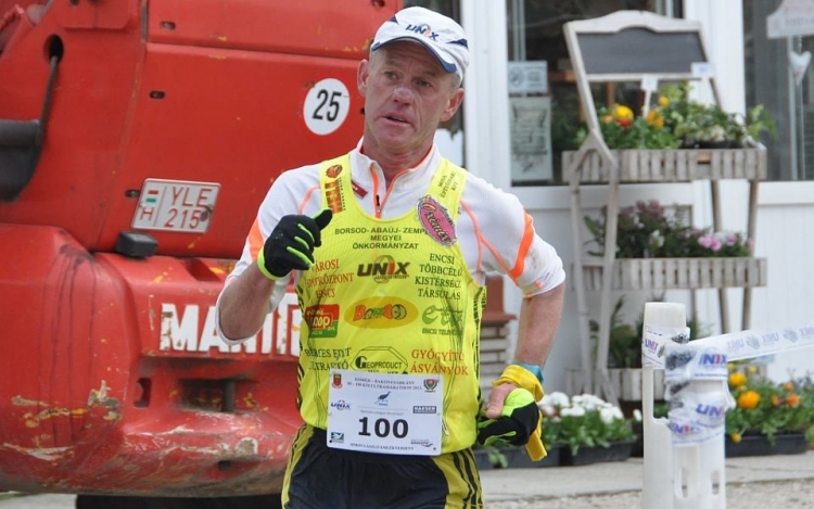 Bogár János extrém maratont nyert Kassán