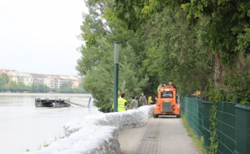 Apad a Duna, visszatérhet az áram