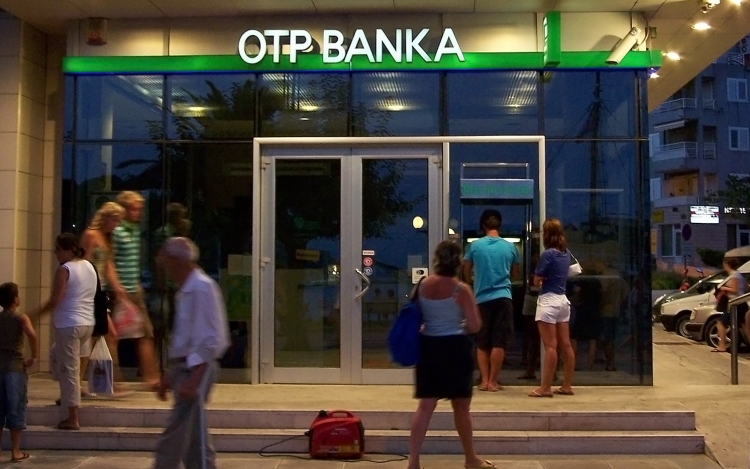 Nyolcvanmillió eurós kártérítési pert indított az OTP ellen Montenegróban egy cég