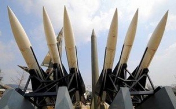 Ukrán válság - Spiegel: Oroszország ellen irányítaná a NATO rakétaelhárító rendszerét a szövetség több tagja