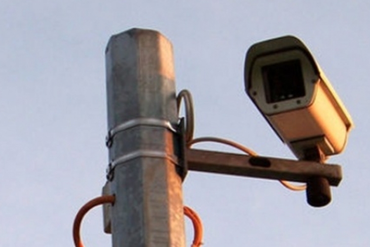 Három helyszínen bővült a térfigyelő kamerák rendszere Zuglóban