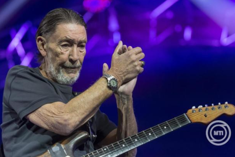 Meghalt Chris Rea énekes, dalszerző