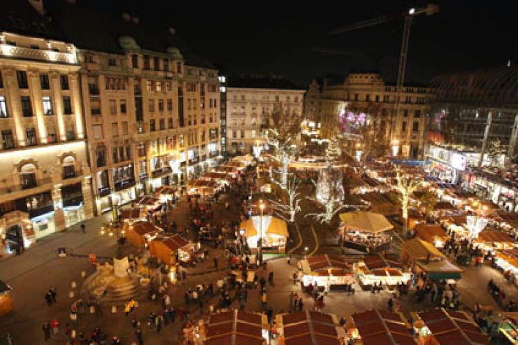 Új téli kulturális fesztivál a Városháza parkban