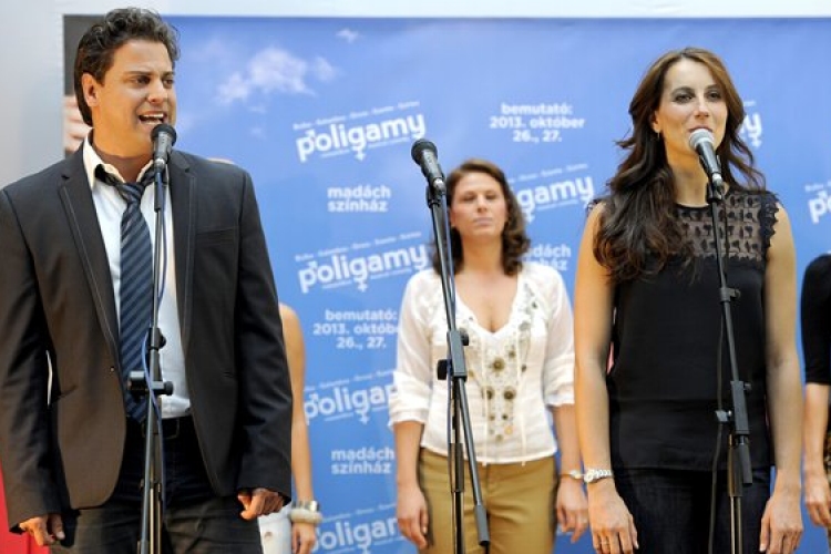 Poligamy címmel mutat be új musicalt a Madách Színház