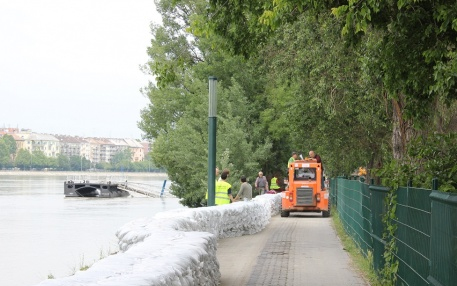 Apad a Duna, visszatérhet az áram