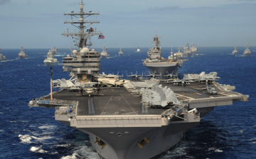 Hatalmas amerikai hadiflotta tart Irán felé