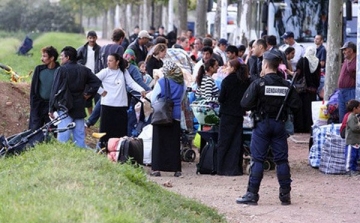 A franciák 77 százaléka támogatja a belügyminiszter romákkal kapcsolatos vitatott kijelentéseit