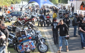 Szerdán nyitja meg kapuit a Harley-Davidson fesztivál Alsóörsön